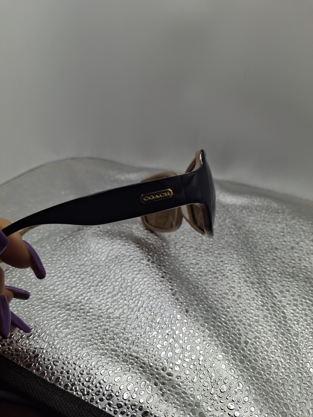 Coach Women’s Dark Brown Frame with Brown Gradient Lenses Sunglasses - Picture 3 of 6